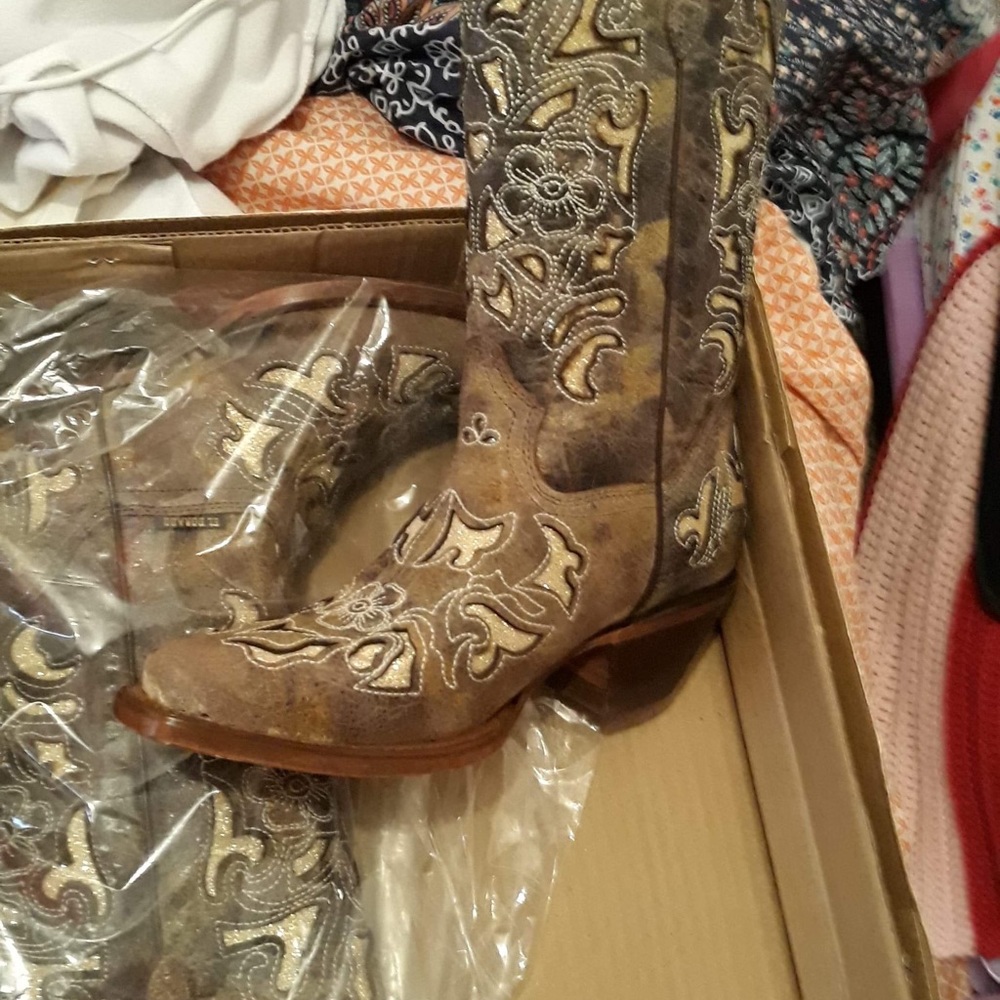 El Dorado Boots - Picture 1 of 2